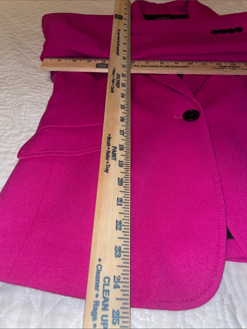 Barbie Pink 99%Wool 1 Button Lined Blazer. Size 4. - Picture 9 of 10